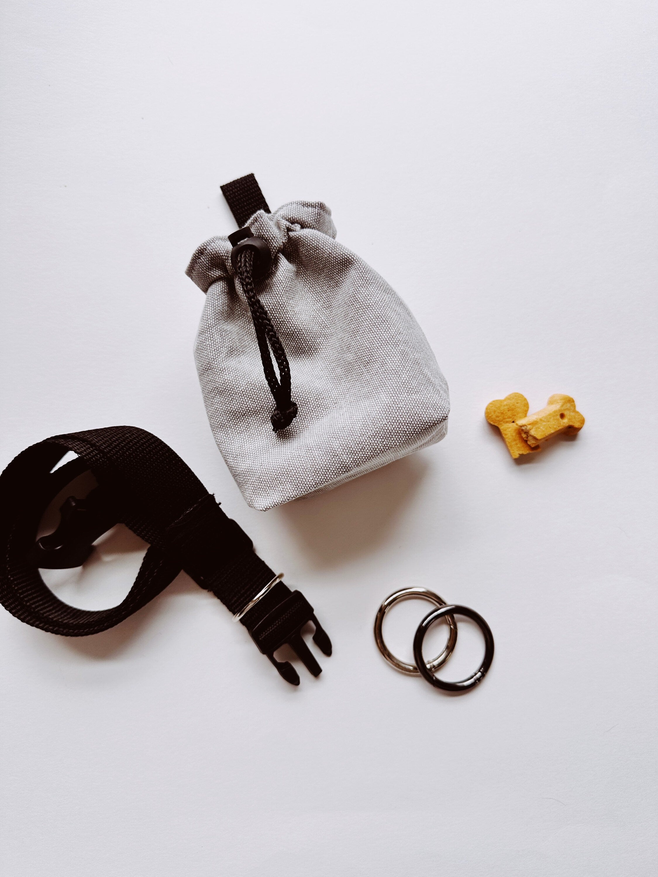 Washed grey pouch